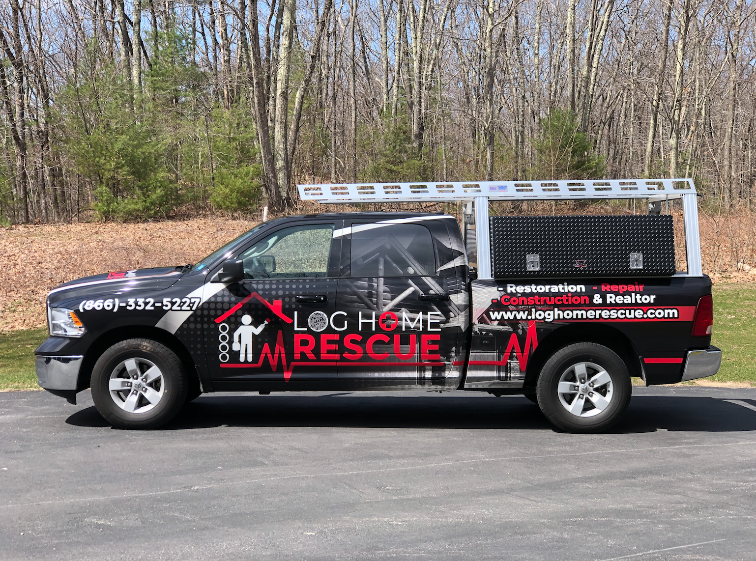 //www.loghomerescue.com/storage/2020/04/Truck-Side.png